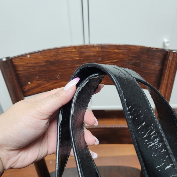 Lululemon Gym/Shoulder Bag - Picture 6 of 14